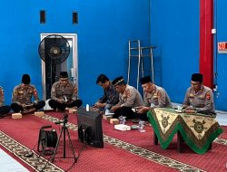 Polres Majalengka Gelar Kegiatan Binrohtal Bersama KH. Asep Maulana, S.Sos, Dai Kamtibmas Kecamatan Argapura