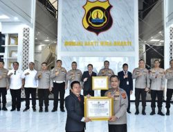 Polda Jambi Terima Kunjungan Sekaligus Terima Penghargaan “Lemkapi Presisi Awards” Dari Lemkapi (Penasehat Kapolri)