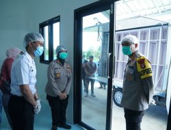 Kapolres Metro Bekasi Cek Kesiapan Operasional Dapur SPPG Cibatu