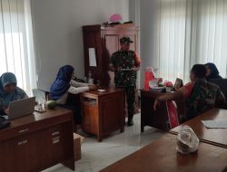 Babinsa Dampingi Pendataan Ulang Kartu BPJS bagi Warga tidak Mampu