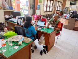 Aptitude Data Teritorial, Babinsa Kratonan Datangi Kelurahan Untuk Puldatater