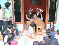 Polri Laksanakan Baksos, Layanan Kesehatan, dan Trauma Healing di Lokasi Bencana Tanah Bergerak Desa Maribaya