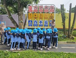 Polantas Majalengka Gelar Program Polisi Sahabat Anak untuk TK Al-Furqon Sindangwangi