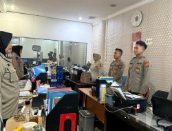 Negara Bangga Kepada Polda Jabar Setiap Pukul 10.00 WIB Dikumandangkan Lagu Indonesia Raya