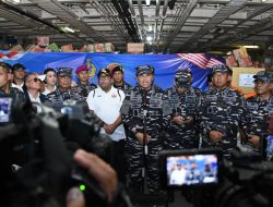 Gunakan Kapal Perang, TNI AL Salurkan Bantuan Kemanusiaan Skala Besar Ke Aceh, Sumatera Utara, dan Sumatera Barat