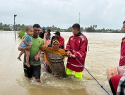 Polres Pidie Jaya Gerak Cepat Tangani dan Evakuasi Korban Banjir