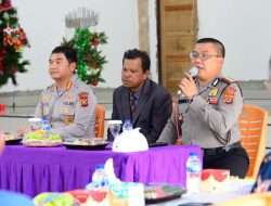 Polda Jambi Perkuat Silaturahmi Bersama Tokoh Pemuka Agama GKPS Resort Jambi