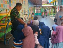Sambangi TK Al-Islam Babinsa Kemlayan Berikan Motivasi & Kenalkan Profesi.