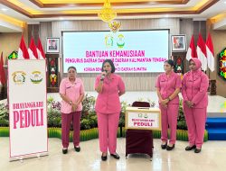 Wujud Kepedulian, Bhayangkari Daerah Kalteng Serahkan Bantuan Kemanusiaan untuk Korban Bencana Alam di Sumatera