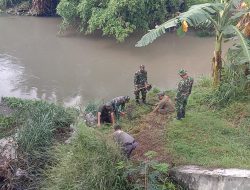 Cegah Banjir & Longsor Koramil 03 Serengan Kerja Bakti Bersih – Bersih Pinggiran Sungai dan Kebun Han Pangan