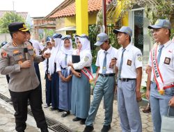 Pimpin Upacara, Kapolresta Bandara Soetta Imbau Siswa Yayasan Putra Rifara Hormati Guru dan Jauhi Perilaku Menyimpang