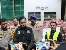 Polri dan WWF Kirim Puluhan Ton Logistik untuk Korban Banjir dan Longsor Aceh