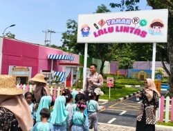 Anggota Kamsel Polres Majalengka Laksanakan Kegiatan Polisi Sahabat Anak (Polsanak)