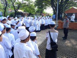 Imbauan Penuh Empati di Obyek Wisata Keliling Dunia, Polisi Ajak Masyarakat Sambut Tahun Baru dengan Kesederhanaan dan Doa