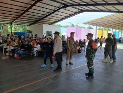 Ops Lilin Lodaya 2025: Petugas Pos Pam Amankan Lomba Pasanggiri Tari Jaipong di Obyek Wisata Keliling Dunia