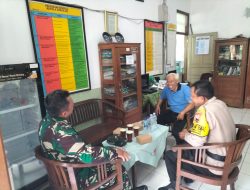 Sambangi Sekolah, Babinsa dan Bhabinkamtibmas Selipkan Pesan Kepada Kepala Sekolah.