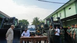 Kemenko Polkam Kirim Bantuan 20 Unit Mobil Penjernih Air pada Korban Bencana di Sumatera dan Aceh