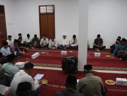 Wakapolres Majalengka Pimpin Yasinan dan Santunan Anak Yatim di Rumah Dinas Kapolres