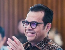 Dampak AI Terhadap Jurnalisme: Wamenkomdigi Sebut Distribusi Berita Kini Dikendalikan Platform