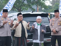 Polres Bondowoso mengawal Perwakilan PCNU Hadiri Harlah Satu Abad Nahdlatul Ulama di Malang