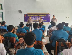 Anggota Kamsel Satlantas Polres Majalengka Sosialisasikan Ops Keselamatan Lodaya 2026 di SMK PUI Majalengka
