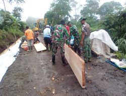 Puasa Tak Halangi Pengabdian, Satgas TMMD Ngebut Bangun Jalan Mliwis