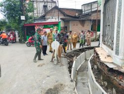 Dandim 0735/Surakarta Tinjau Perkembangan TMMD Sengkuyung Tahap 1 TA. 2026 Di Kelurahan Joyotakan