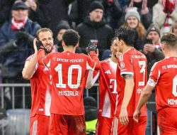 Bayern Munchen Kerja Keras Kalahkan Eintracht Frankfurt 3-2