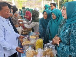 Bazar Peduli Ramadhan TP PKK dan Dharma Wanita Majalengka Disambut Antusias Warga.