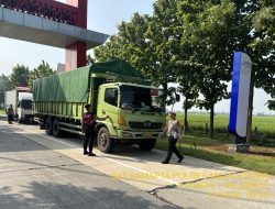 Cegah Kemacetan di Jalur Tol, Personel Polres Majalengka Perketat Pengaturan Arus Lalu Lintas di Rest Area KM 164 Cipali