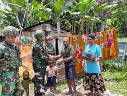 Sosialisasi Kesehatan dan Penyaluran Bantuan Sembako oleh Satgas Yonif 521/DY kepada Masyarakat Distrik Kelila