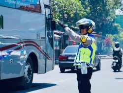 Polda Jabar Terapkan One Way di Jalur Garut–Tasikmalaya Demi Kelancaran Arus Mudik Operasi Ketupat Lodaya 2026