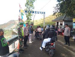 Amankan Wisata Terasering Panyaweyan, Babinsa Sertu Hendra: Kami Pastikan Pengunjung Nyaman