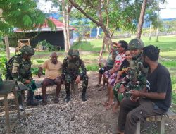 Pererat Kemanunggalan TNI-Rakyat, Satgas Yonif 521/DY Berikan Pelayanan Gratis di Distrik Kobakma