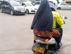 Personel Sat Lantas Polres Majalengka Antar Ibu Pemudik yang Tertinggal di Rest Area KM 164 menuju Gate Tol Kertajati