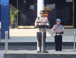 Waspada Potensi Bencana di Wilayah Selatan, Kabag Ops Polres Majalengka Beri Penekanan Khusus Saat Apel Pagi