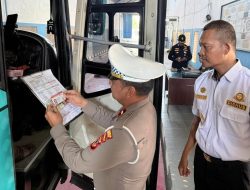 Polisi Pastikan Kelaikan Armada Bus Jamaah Haji Melalui Ramp Check