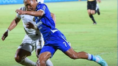 Bermain di Kandang Lawan, Persib Raih Kemenangan 4-2