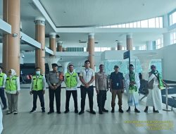 Polres Majalengka Amankan Prosesi Pemberangkatan Jemaah Haji Kloter 25 & 26 di BIJB Kertajati
