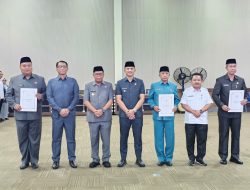 Bupati Majalengka Lantik Tiga Pejabat Tinggi Pratama, Tekankan Profesionalisme dan Percepatan Pelayanan Publik.