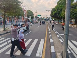 Sat Lantas Polres Majalengka Laksanakan Gatur Pagi untuk Berikan Pelayanan Terbaik kepada Masyarakat 
