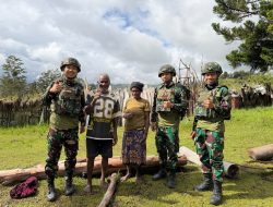 Pergencar Komsos TNI, Satgas Yonif 521/DY Pererat Keharmonisan dan Edukasi Pelayanan Kesehatan Gratis Bersama Masyarakat Distrik Napua