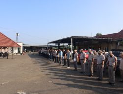 Pimpin Apel Pagi Jajaran Polres Majalengka, Kabag Log Tekankan Kesiapan Personel dan Pemeliharaan Sarpras Penunjang Pelayanan