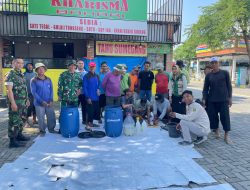 Manfaatkan Limbah Nasi, Danramil 1712/Jatiwangi dan Petani Majalengka Produksi POC Ramah Lingkungan