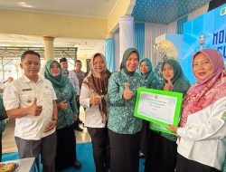 Ketua TP PKK Majalengka Perkuat Peran Kader Melalui Monev 10 Program Pokok PKK ke 26 Kecamatan dan Penyaluran Bantuan