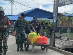 Satgas Yonif 123/Rajawali dan Puskesmas Basim Bagikan Makanan Bergizi untuk Ibu Hamil dan Balita di Kampung Basim