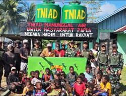 Presiden RI dan Kepala Staf Angkatan Darat Hadir Untuk Rakyat Melalui Satgas Yonif 123/Rajawali Membangun Sumur Bor di Kampung Kiworo Distrik Kimaam