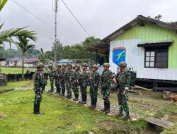Satgas Yonif 645 GTY Pos Muara Nawa Melaksanakan Kegiatan Teritorial Ke Rumah Masyarakat