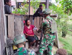 Satgas Pamtas Kewilayahan RI – PNG Yonif 645/Gardatama Yudha Pos Benawa Laksanakan Kegiatan Teritorial Komsos dan Pelayanan kesehatan Masyarakat di sekitar Wilayah Pos Benawa