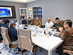 Kemkomdigi Gandeng Pesantren Cetak Talenta Digital Bersertifikat